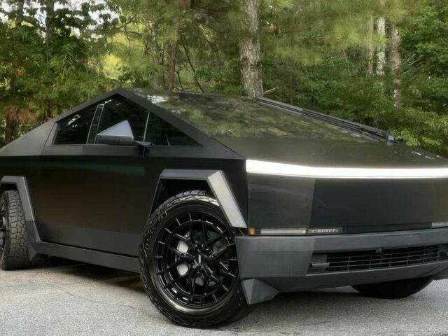 Тесла Другая 2024 в Киеве на Automoto.ua Черный Тесла Другая, объемом двигателя 0 л и пробегом 16 тыс. км за 45000 $, фото 3 на Automoto.ua