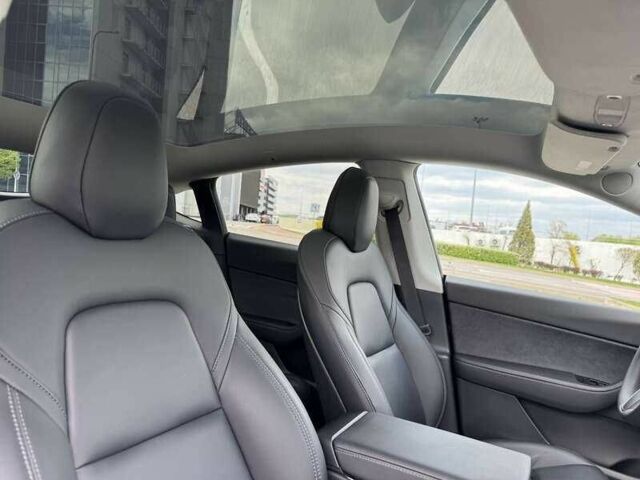 Черный Тесла Другая, объемом двигателя 0 л и пробегом 49 тыс. км за 18900 $, фото 13 на Automoto.ua