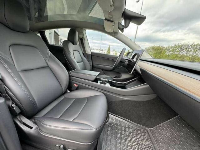 Черный Тесла Другая, объемом двигателя 0 л и пробегом 49 тыс. км за 18900 $, фото 12 на Automoto.ua