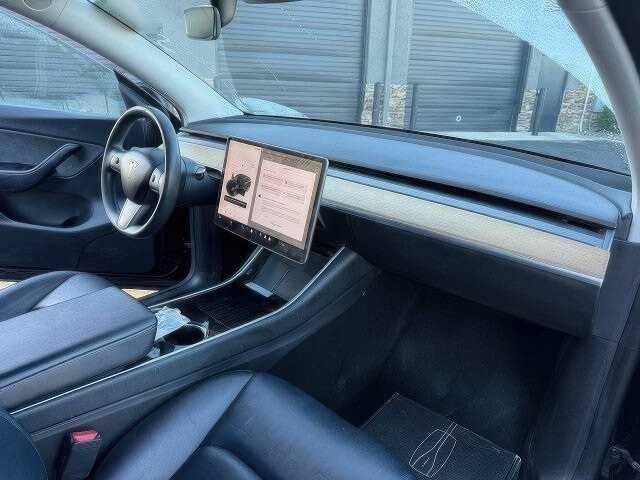 Черный Тесла Другая, объемом двигателя 0 л и пробегом 56 тыс. км за 12000 $, фото 8 на Automoto.ua