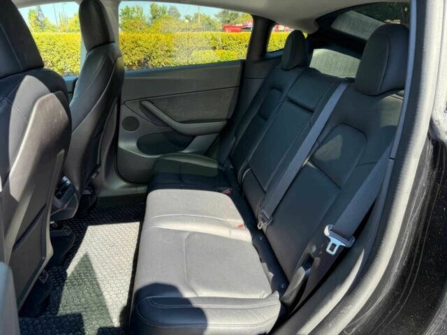 Черный Тесла Другая, объемом двигателя 0 л и пробегом 50 тыс. км за 15800 $, фото 10 на Automoto.ua