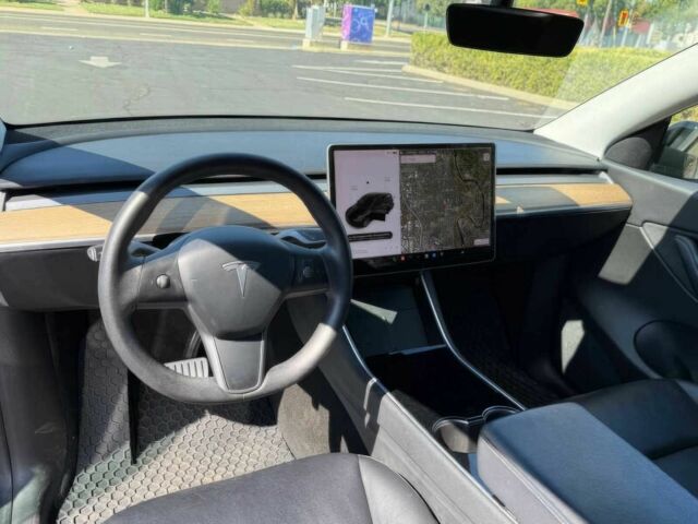 Черный Тесла Другая, объемом двигателя 0 л и пробегом 50 тыс. км за 15800 $, фото 9 на Automoto.ua