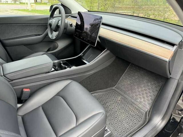 Черный Тесла Другая, объемом двигателя 0 л и пробегом 49 тыс. км за 18900 $, фото 11 на Automoto.ua