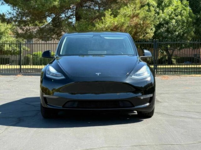 Черный Тесла Другая, объемом двигателя 0 л и пробегом 50 тыс. км за 15800 $, фото 1 на Automoto.ua