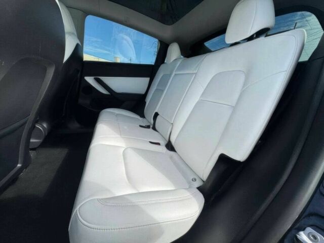 Черный Тесла Другая, объемом двигателя 0 л и пробегом 22 тыс. км за 11500 $, фото 11 на Automoto.ua