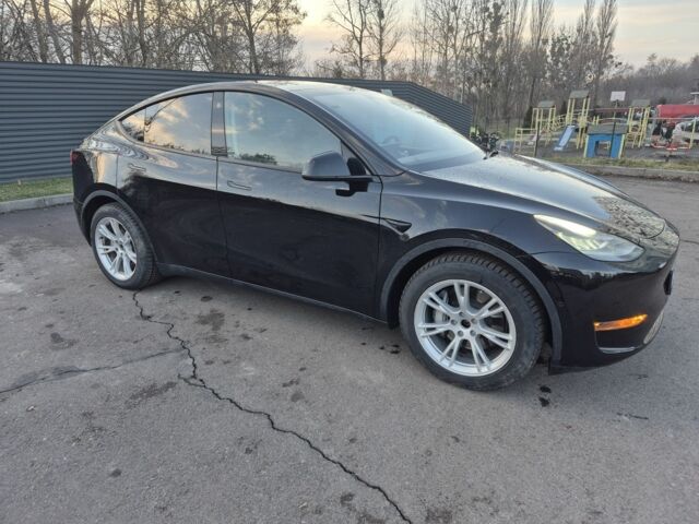 Тесла Другая 2021 в Луцке на Automoto.ua Черный Тесла Другая, объемом двигателя 0 л и пробегом 110 тыс. км за 21500 $, фото 1 на Automoto.ua