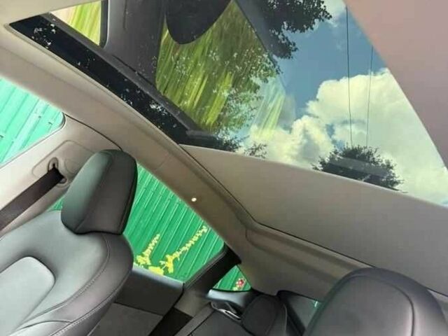 Черный Тесла Другая, объемом двигателя 0 л и пробегом 55 тыс. км за 22000 $, фото 8 на Automoto.ua