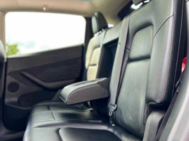 Черный Тесла Другая, объемом двигателя 0 л и пробегом 24 тыс. км за 19300 $, фото 9 на Automoto.ua