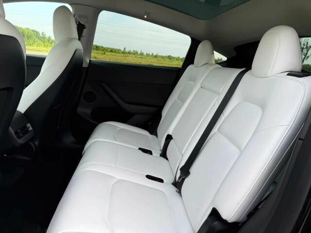 Черный Тесла Другая, объемом двигателя 0 л и пробегом 38 тыс. км за 20600 $, фото 13 на Automoto.ua