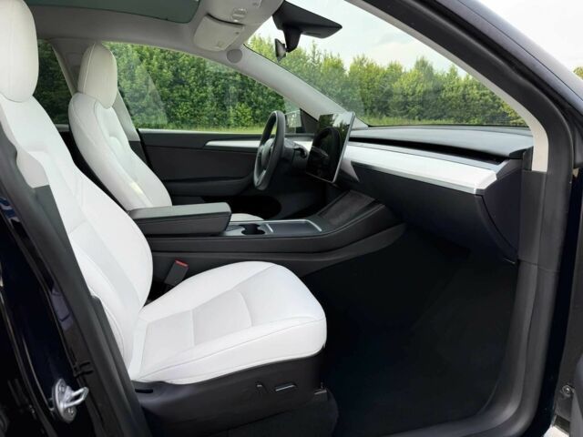 Черный Тесла Другая, объемом двигателя 0 л и пробегом 38 тыс. км за 20600 $, фото 9 на Automoto.ua