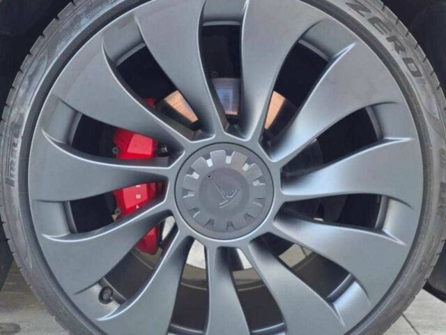 Черный Тесла Другая, объемом двигателя 0 л и пробегом 30 тыс. км за 29000 $, фото 9 на Automoto.ua