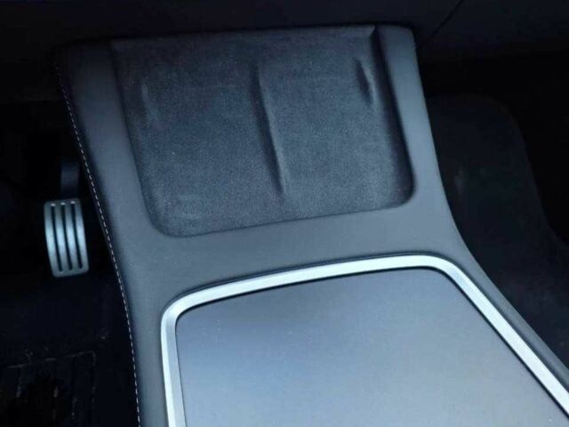 Черный Тесла Другая, объемом двигателя 0 л и пробегом 30 тыс. км за 29000 $, фото 7 на Automoto.ua