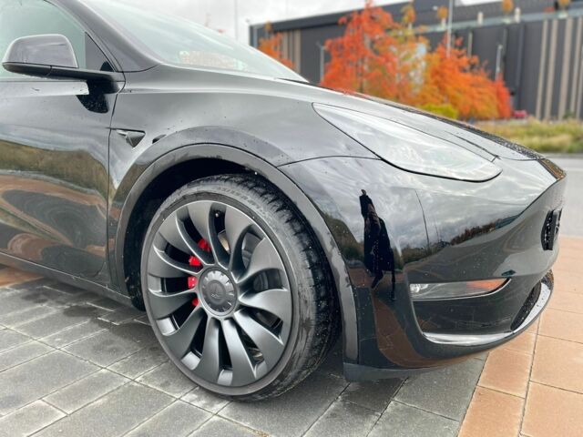 Чорний Тесла Інша, об'ємом двигуна 2 л та пробігом 15 тис. км за 30500 $, фото 5 на Automoto.ua