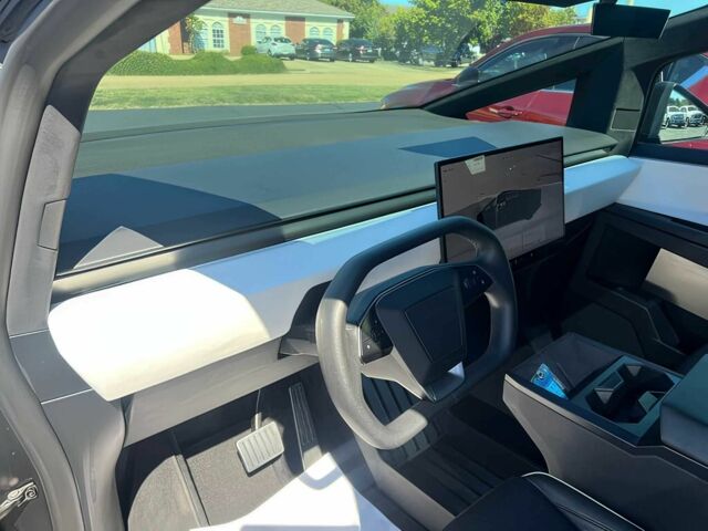 Черный Тесла Другая, объемом двигателя 0 л и пробегом 26 тыс. км за 60000 $, фото 7 на Automoto.ua