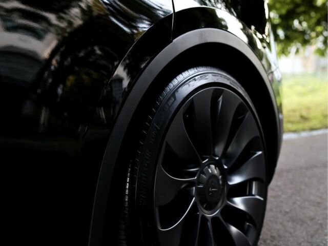 Черный Тесла Другая, объемом двигателя 0 л и пробегом 9 тыс. км за 36000 $, фото 6 на Automoto.ua