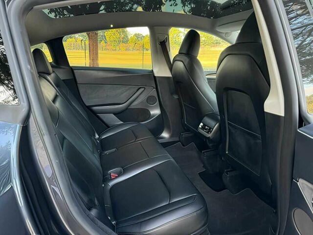 Черный Тесла Другая, объемом двигателя 0 л и пробегом 21 тыс. км за 11200 $, фото 11 на Automoto.ua