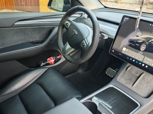 Черный Тесла Другая, объемом двигателя 0 л и пробегом 13 тыс. км за 32000 $, фото 17 на Automoto.ua