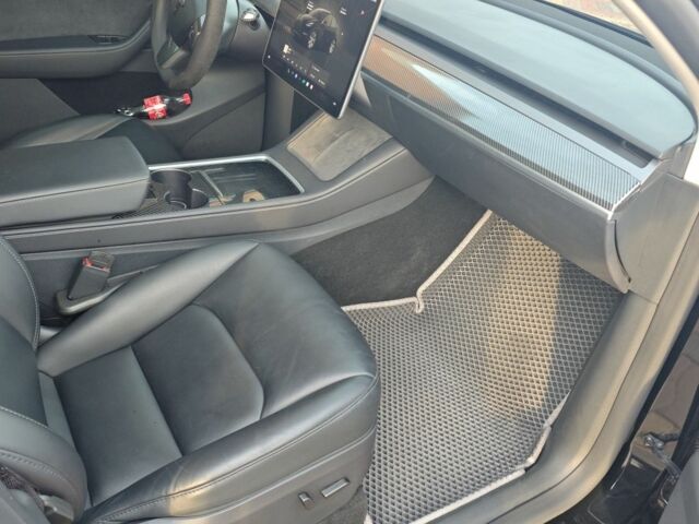 Черный Тесла Другая, объемом двигателя 0 л и пробегом 13 тыс. км за 32000 $, фото 6 на Automoto.ua