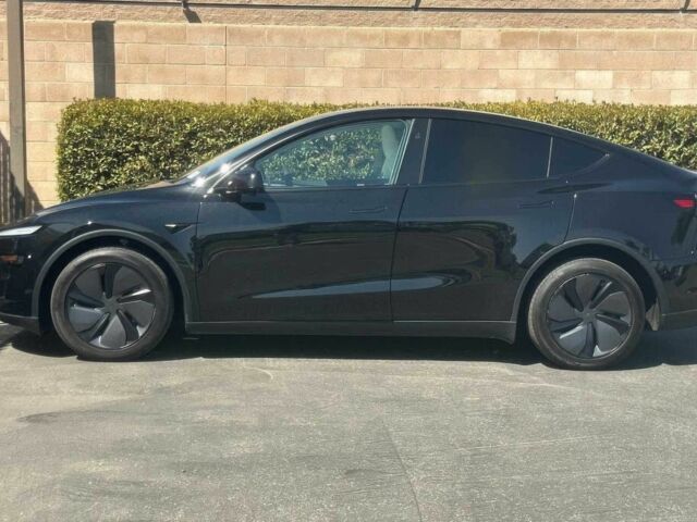 Черный Тесла Другая, объемом двигателя 0 л и пробегом 1 тыс. км за 27000 $, фото 3 на Automoto.ua