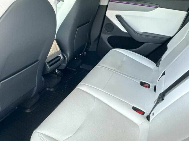 Черный Тесла Другая, объемом двигателя 0 л и пробегом 1 тыс. км за 27000 $, фото 11 на Automoto.ua