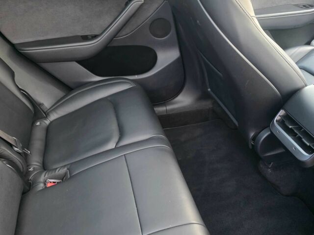 Красный Тесла Другая, объемом двигателя 0 л и пробегом 131 тыс. км за 22799 $, фото 18 на Automoto.ua