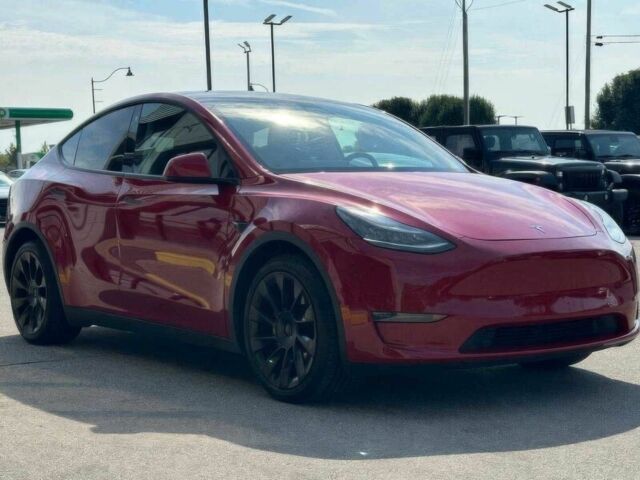 Красный Тесла Другая, объемом двигателя 0 л и пробегом 20 тыс. км за 17500 $, фото 2 на Automoto.ua
