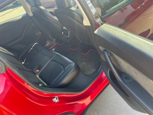 Красный Тесла Другая, объемом двигателя 0 л и пробегом 56 тыс. км за 24500 $, фото 7 на Automoto.ua