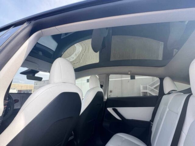 Червоний Тесла Інша, об'ємом двигуна 0 л та пробігом 14 тис. км за 20200 $, фото 12 на Automoto.ua