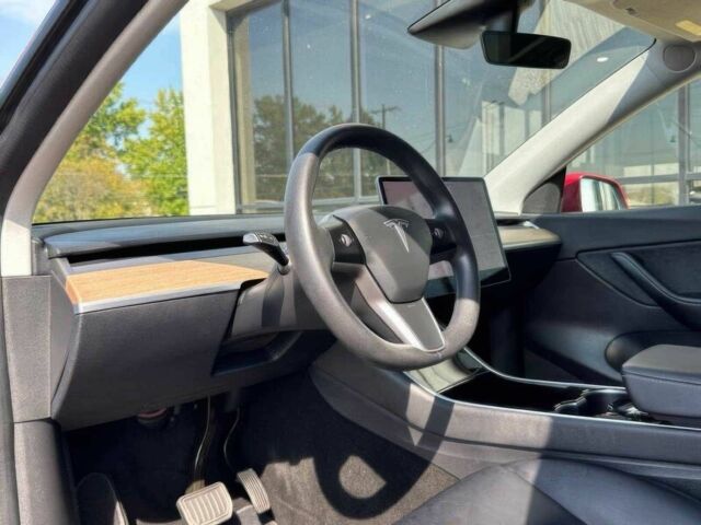 Красный Тесла Другая, объемом двигателя 0 л и пробегом 20 тыс. км за 17500 $, фото 10 на Automoto.ua