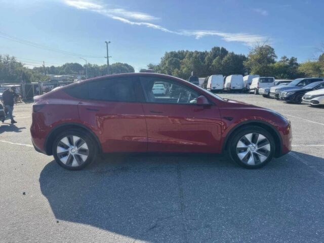 Тесла Другая 2023 в Черкассах на Automoto.ua Красный Тесла Другая, объемом двигателя 0 л и пробегом 24 тыс. км за 16000 $, фото 3 на Automoto.ua