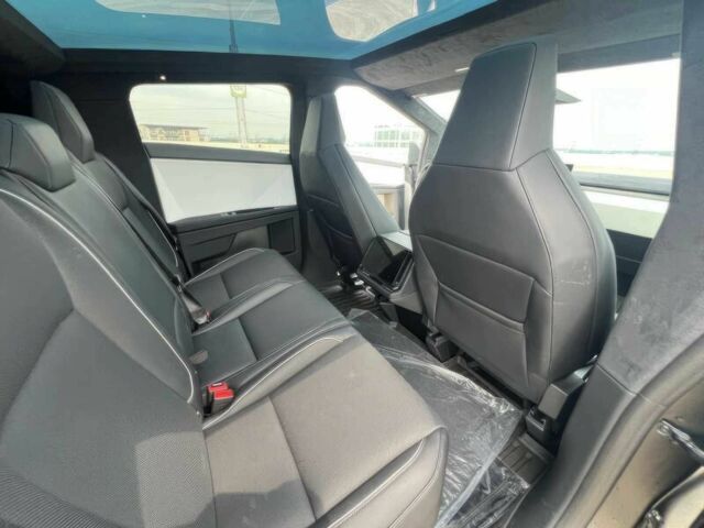 Тесла Другая, объемом двигателя 0 л и пробегом 27 тыс. км за 35000 $, фото 10 на Automoto.ua