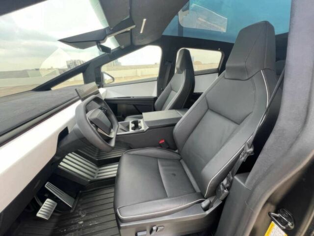 Тесла Другая, объемом двигателя 0 л и пробегом 27 тыс. км за 35000 $, фото 8 на Automoto.ua