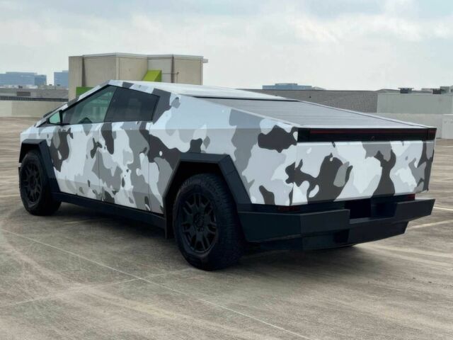 Тесла Другая, объемом двигателя 0 л и пробегом 27 тыс. км за 35000 $, фото 7 на Automoto.ua