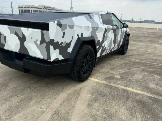 Тесла Другая, объемом двигателя 0 л и пробегом 27 тыс. км за 35000 $, фото 5 на Automoto.ua