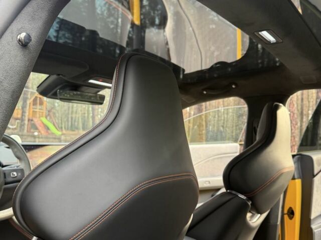 Желтый Тесла Другая, объемом двигателя 0 л и пробегом 10 тыс. км за 45000 $, фото 15 на Automoto.ua