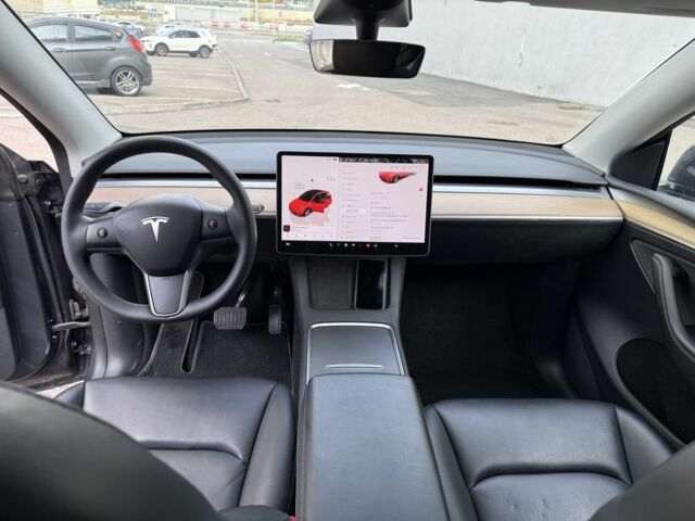 Серый Тесла Другая, объемом двигателя 0 л и пробегом 65 тыс. км за 26500 $, фото 8 на Automoto.ua