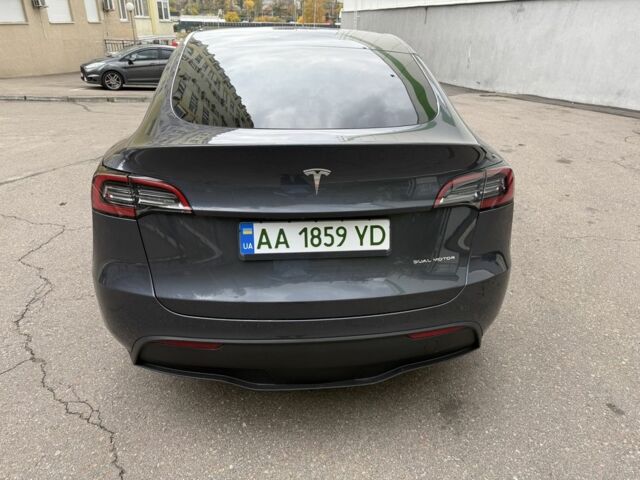 Серый Тесла Другая, объемом двигателя 0 л и пробегом 65 тыс. км за 26500 $, фото 1 на Automoto.ua