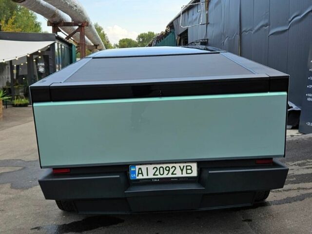 Серый Тесла Другая, объемом двигателя 0 л и пробегом 10 тыс. км за 105000 $, фото 7 на Automoto.ua