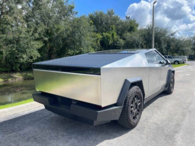 Тесла Другая 2024 в Одессе на Automoto.ua Серый Тесла Другая, объемом двигателя 0 л и пробегом 12 тыс. км за 60000 $, фото 5 на Automoto.ua