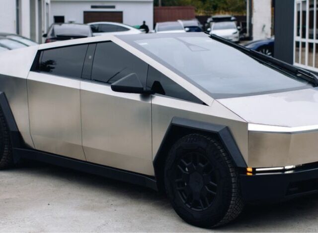 Сірий Тесла Інша, об'ємом двигуна 0 л та пробігом 14 тис. км за 89000 $, фото 1 на Automoto.ua