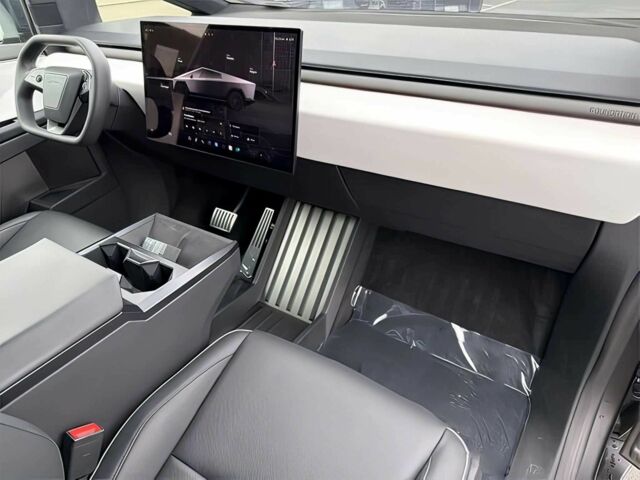 Серый Тесла Другая, объемом двигателя 0 л и пробегом 23 тыс. км за 36600 $, фото 9 на Automoto.ua