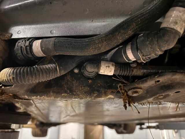 Серый Тесла Другая, объемом двигателя 0 л и пробегом 24 тыс. км за 11800 $, фото 2 на Automoto.ua