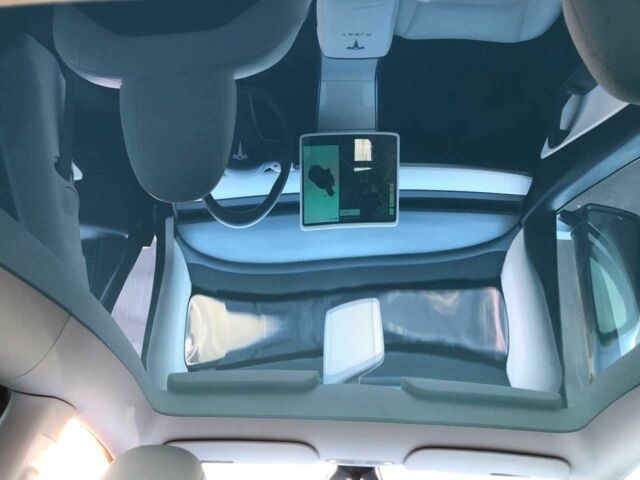 Серый Тесла Другая, объемом двигателя 0 л и пробегом 81 тыс. км за 22099 $, фото 9 на Automoto.ua