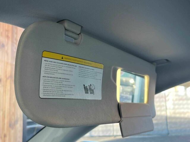 Серый Тесла Другая, объемом двигателя 0 л и пробегом 81 тыс. км за 22099 $, фото 2 на Automoto.ua