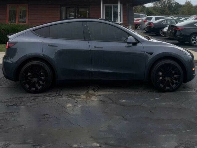 Серый Тесла Другая, объемом двигателя 0 л и пробегом 33 тыс. км за 35000 $, фото 3 на Automoto.ua