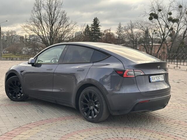 Серый Тесла Другая, объемом двигателя 0 л и пробегом 97 тыс. км за 23500 $, фото 5 на Automoto.ua