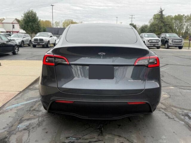 Серый Тесла Другая, объемом двигателя 0 л и пробегом 33 тыс. км за 35000 $, фото 6 на Automoto.ua