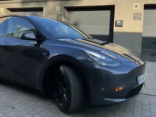 Серый Тесла Другая, объемом двигателя 0 л и пробегом 126 тыс. км за 18000 $, фото 1 на Automoto.ua