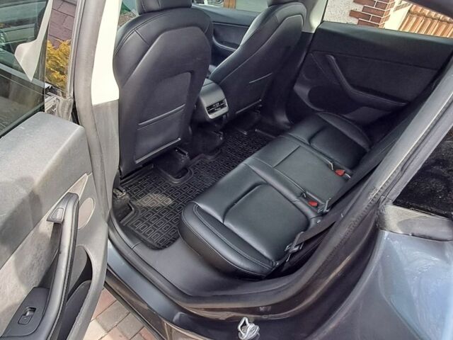 Серый Тесла Другая, объемом двигателя 0 л и пробегом 173 тыс. км за 22799 $, фото 4 на Automoto.ua