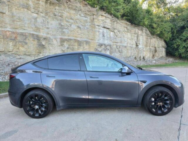 Серый Тесла Другая, объемом двигателя 0 л и пробегом 10 тыс. км за 11500 $, фото 7 на Automoto.ua